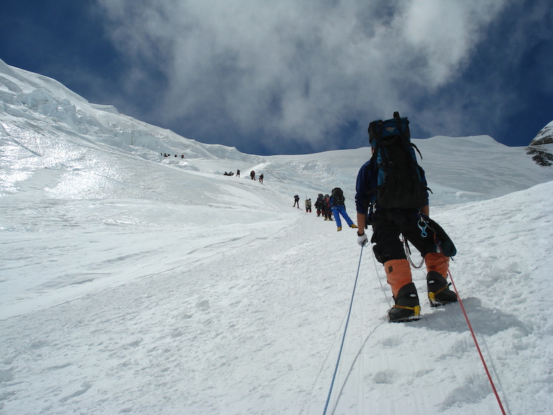 Climbing to North Col of Mt Everest North 