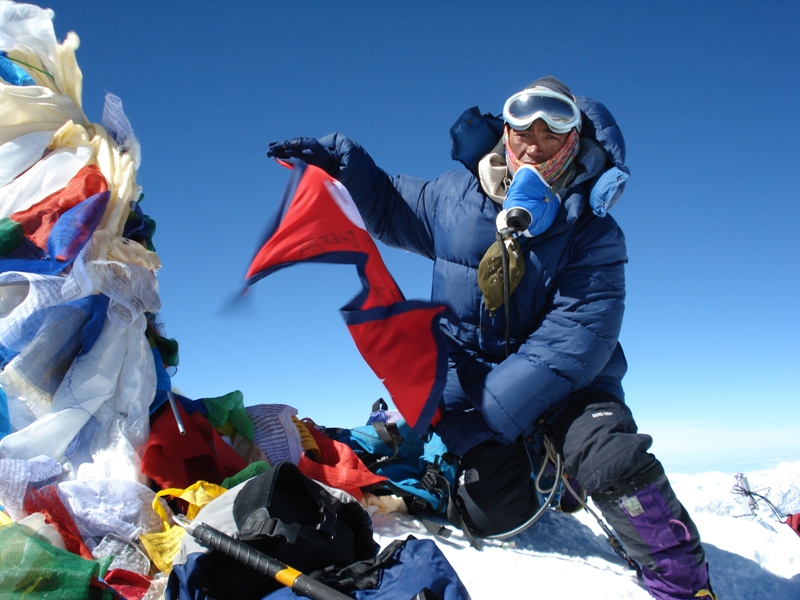 Lakpa sherpa on Summit Mt everest north