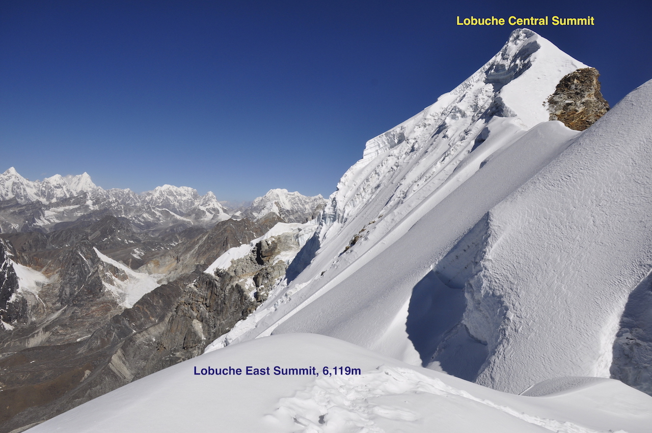 Lobuche East Peak (6119m) 